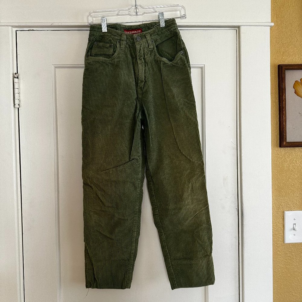 Vintage green UNIONBAY corduroys!